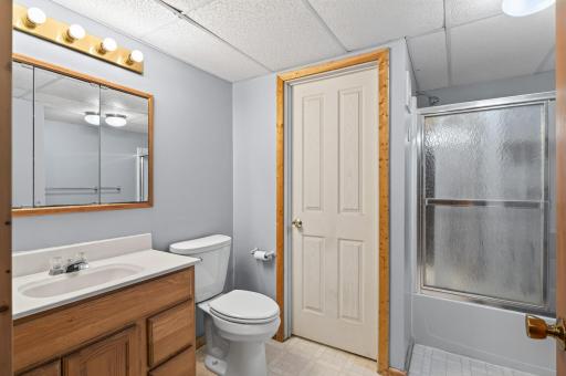 9800 253rd Avenue NE, Stacy, MN 55079