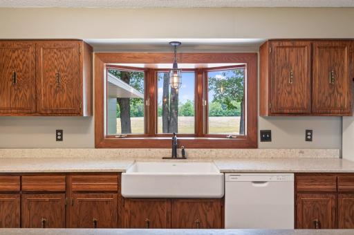 9800 253rd Avenue NE, Stacy, MN 55079