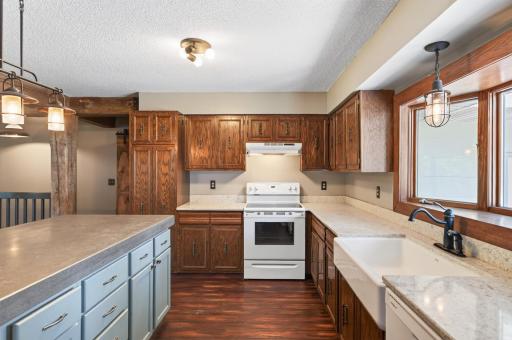 9800 253rd Avenue NE, Stacy, MN 55079