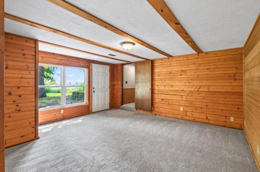 9800 253rd Avenue NE, Stacy, MN 55079