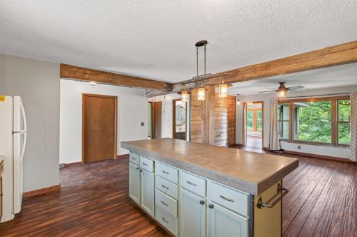 9800 253rd Avenue NE, Stacy, MN 55079