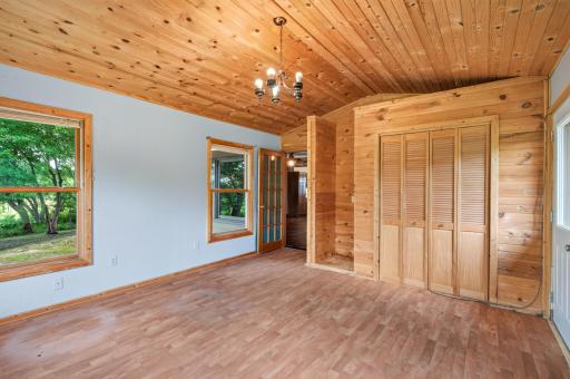 9800 253rd Avenue NE, Stacy, MN 55079