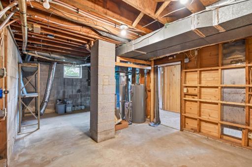 9800 253rd Avenue NE, Stacy, MN 55079