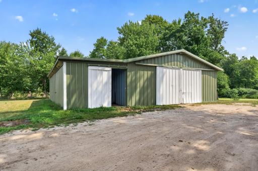 9800 253rd Avenue NE, Stacy, MN 55079