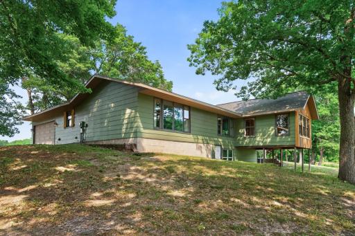 9800 253rd Avenue NE, Stacy, MN 55079