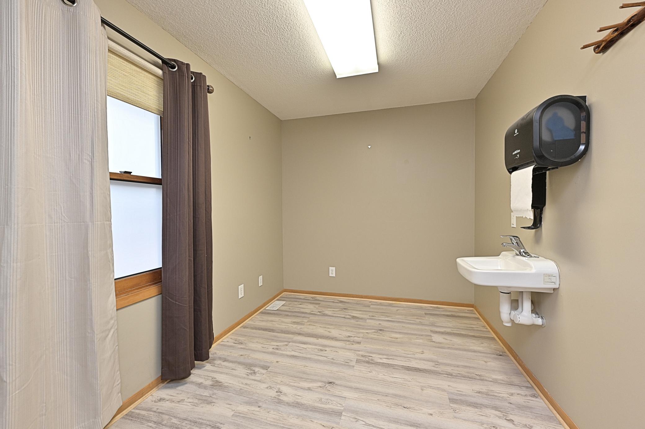 Main level room 1