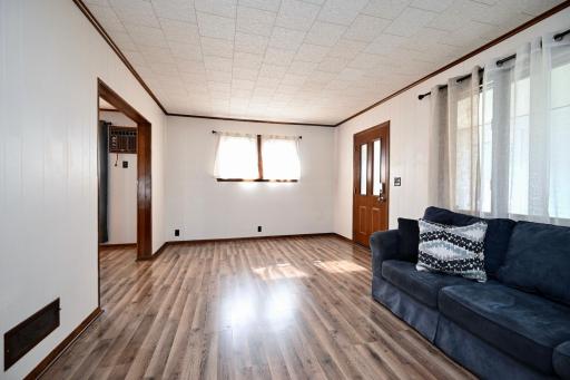 4 Living Room II.jpg