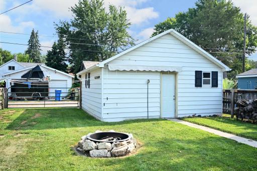 21 Garage from Yard.jpg