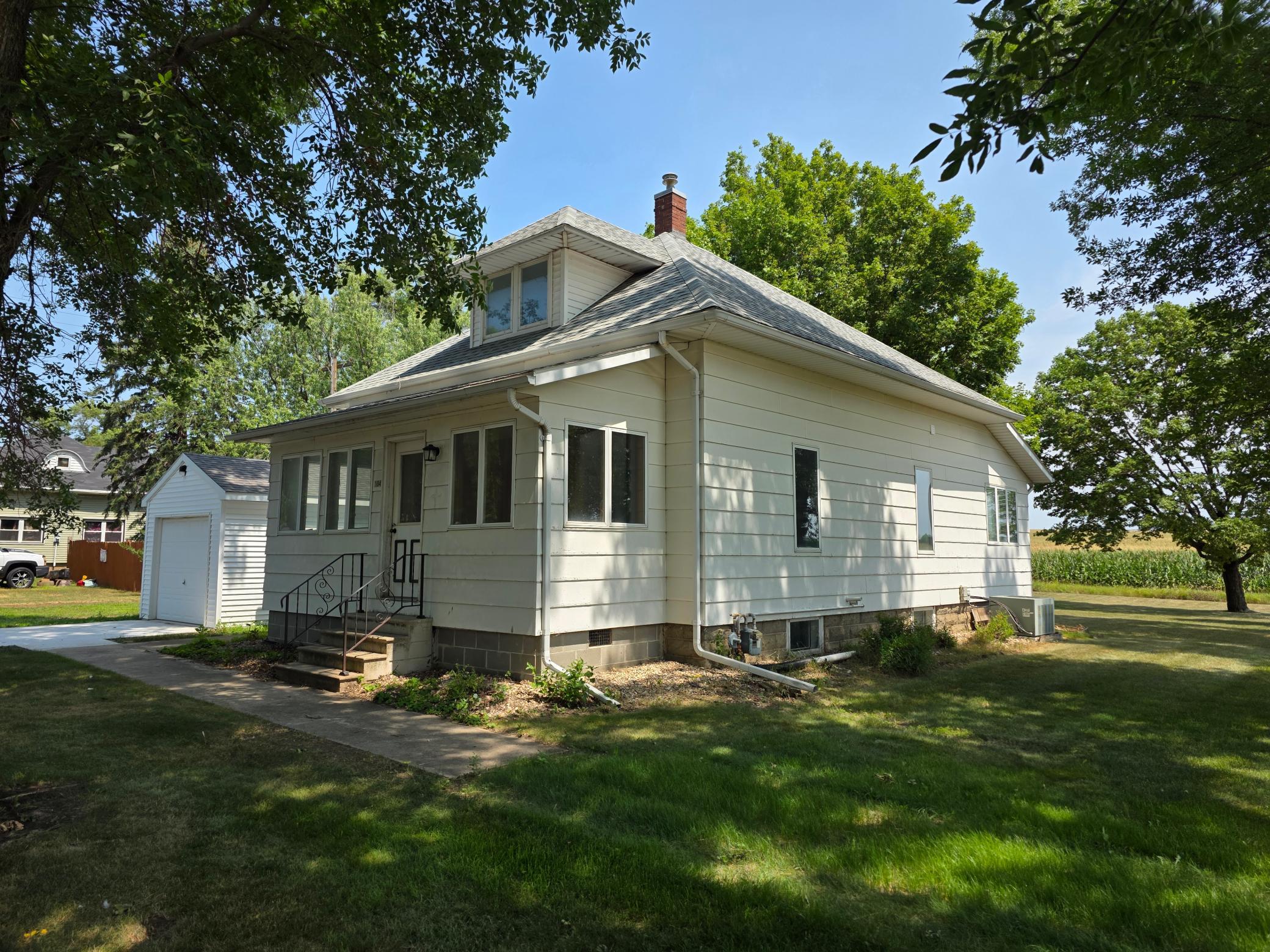 104 bertha.jpg