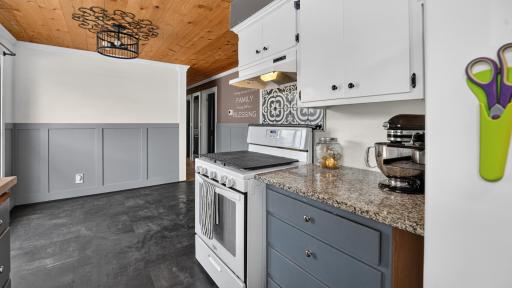 2311 334th Lane NE, Cambridge, MN 55008