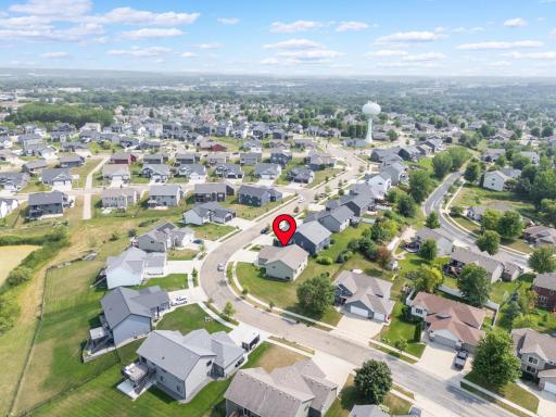 4300 Genevieve Place NW, Rochester, MN 55901