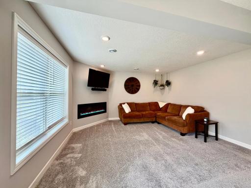 2172 Jasper Court, Hugo, MN 55038