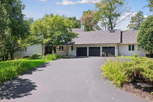 5804 Schaefer Road, Edina, MN 55436