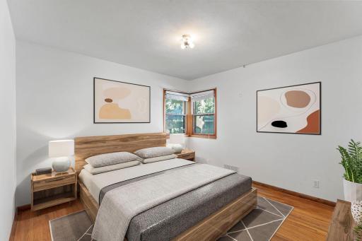 1041 Keefe Street, Eagan, MN 55121