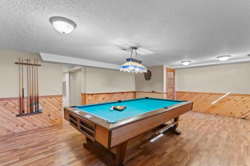 1041 Keefe Street, Eagan, MN 55121