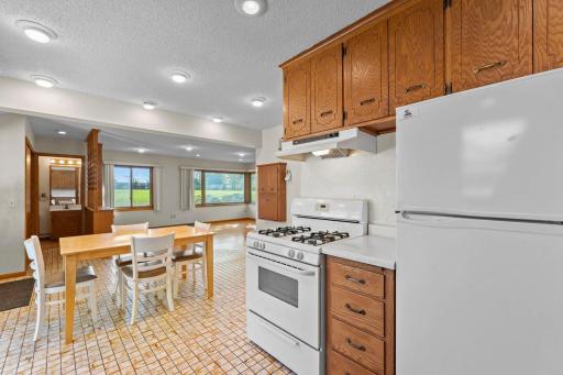 1041 Keefe Street, Eagan, MN 55121