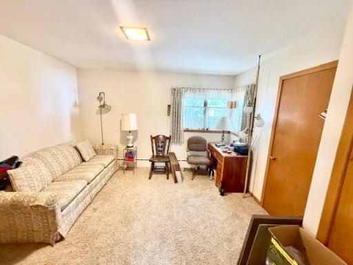 819 E Meadow Lane, Redwood Falls, MN 56283