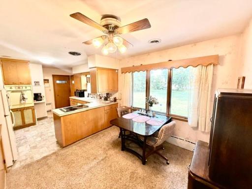 819 E Meadow Lane, Redwood Falls, MN 56283