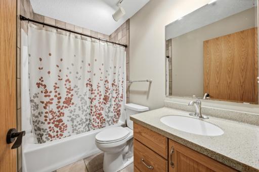 3950 10th Street N, Fargo, ND 58102