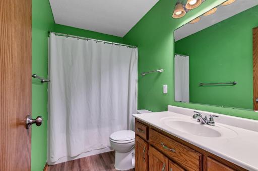 33 8th Avenue N, Waite Park, MN 56387