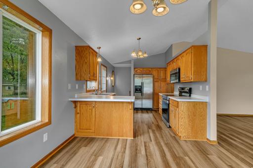 33 8th Avenue N, Waite Park, MN 56387