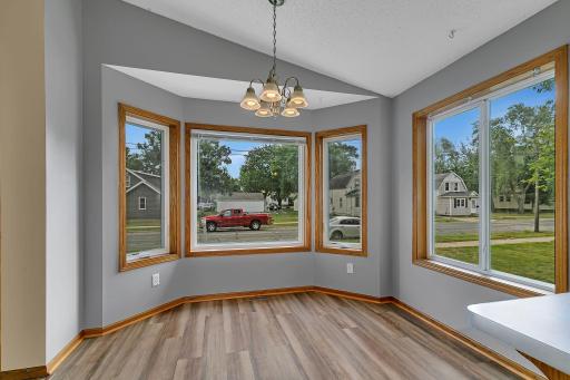 33 8th Avenue N, Waite Park, MN 56387