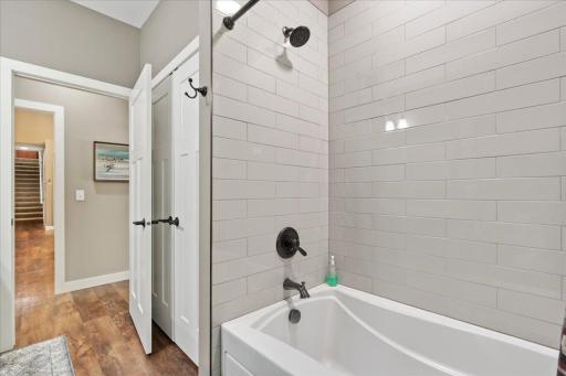 2356 Cottage Wood Drive SW, Nisswa, MN 56468