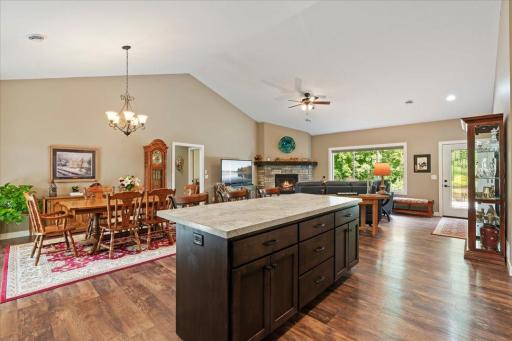 2356 Cottage Wood Drive SW, Nisswa, MN 56468