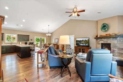 2356 Cottage Wood Drive SW, Nisswa, MN 56468