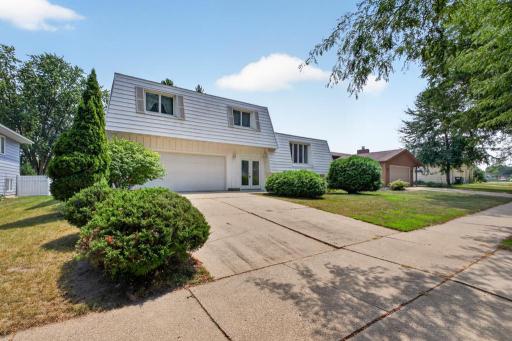3 bed 2 bath home for sale 1716 8th Ave SE Rochester MN 55904