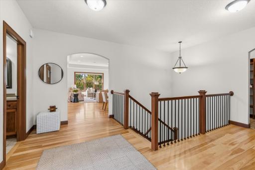 5501 Fernbrook Lane N, Plymouth, MN 55446