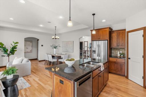 5501 Fernbrook Lane N, Plymouth, MN 55446