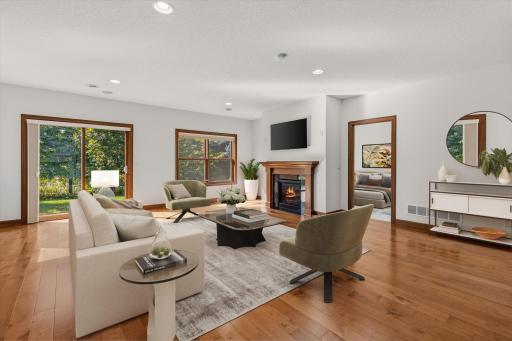 5501 Fernbrook Lane N, Plymouth, MN 55446