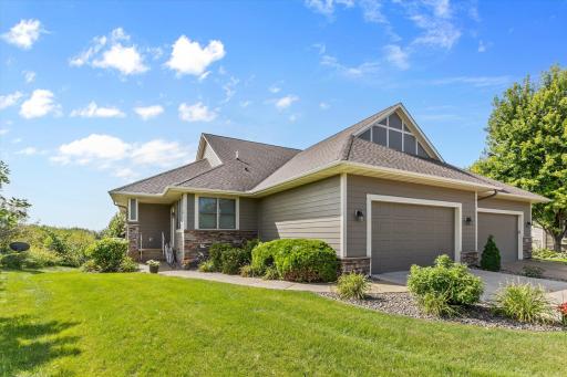 5501 Fernbrook Lane N, Plymouth, MN 55446