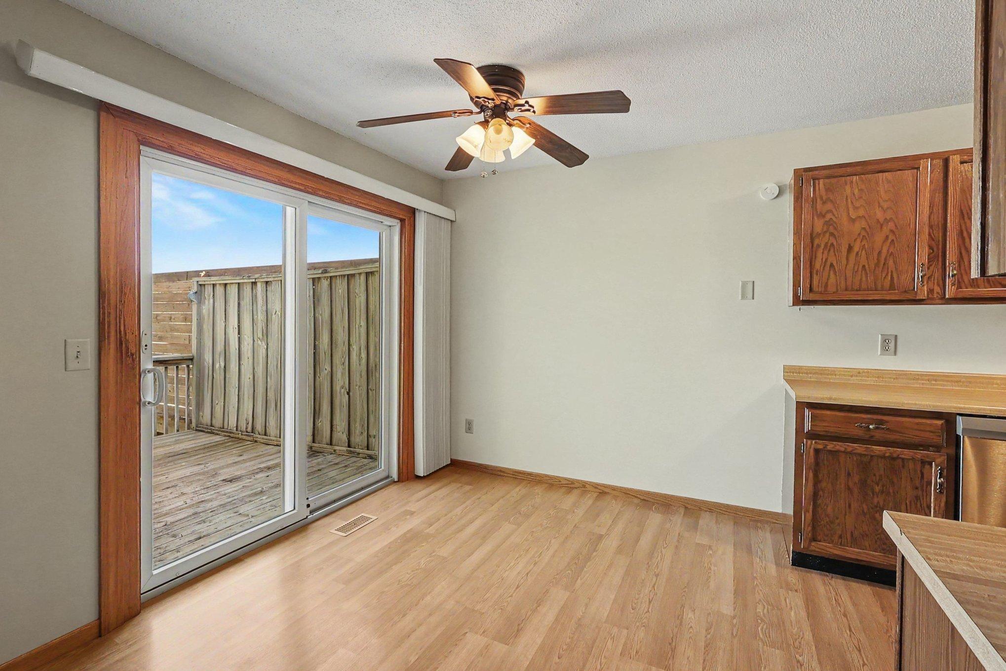 Walk-out patio door to deck