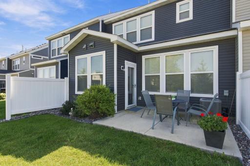 11271 Brookview Road, Woodbury, MN 55129