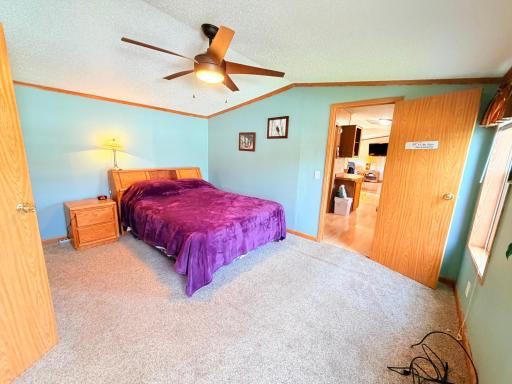 2204 Mockingbird Place NW, Stewartville, MN 55976