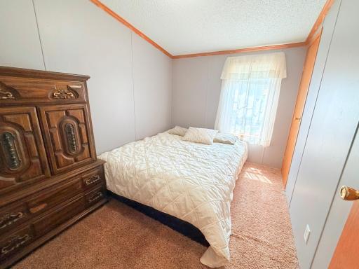 2204 Mockingbird Place NW, Stewartville, MN 55976