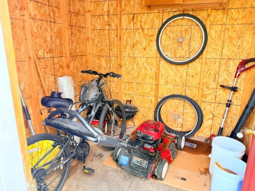 2204 Mockingbird Place NW, Stewartville, MN 55976