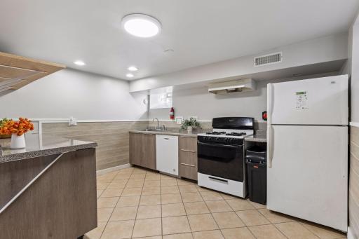 Lower level kitchen 1208 36th 1