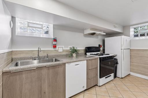 Lower level kitchen 1208 36th 1