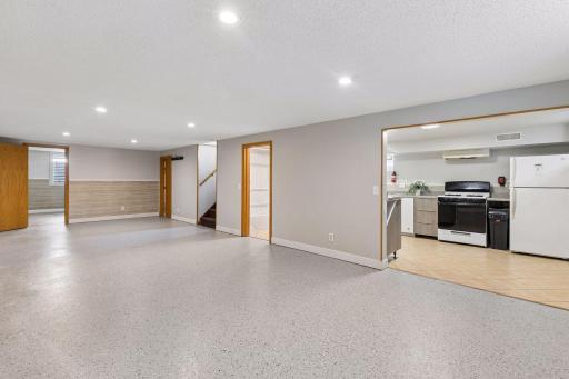 Lower level 1208 36th 1