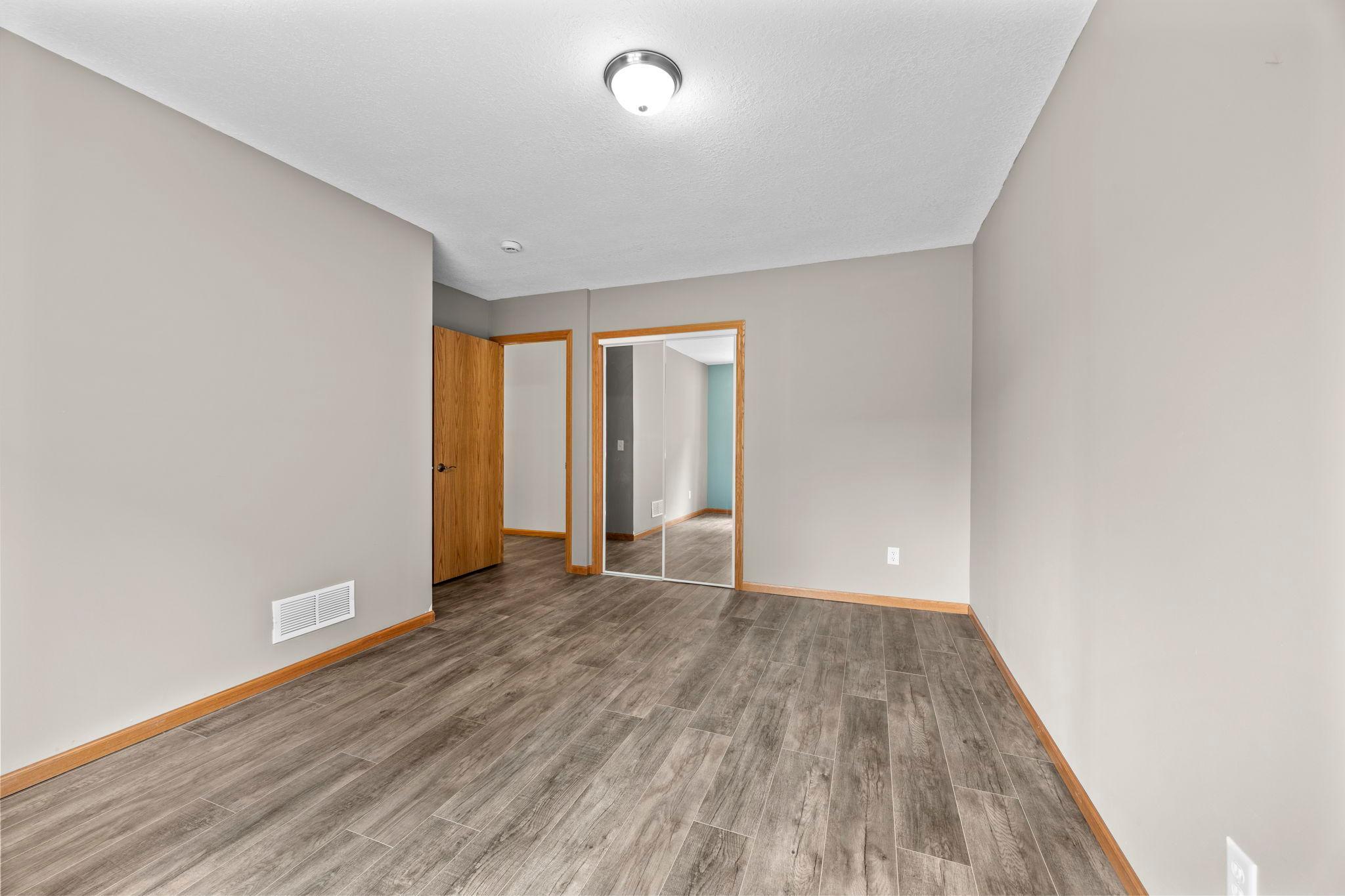 56-web-or-mls-19645 Camrose Way-249.jpg