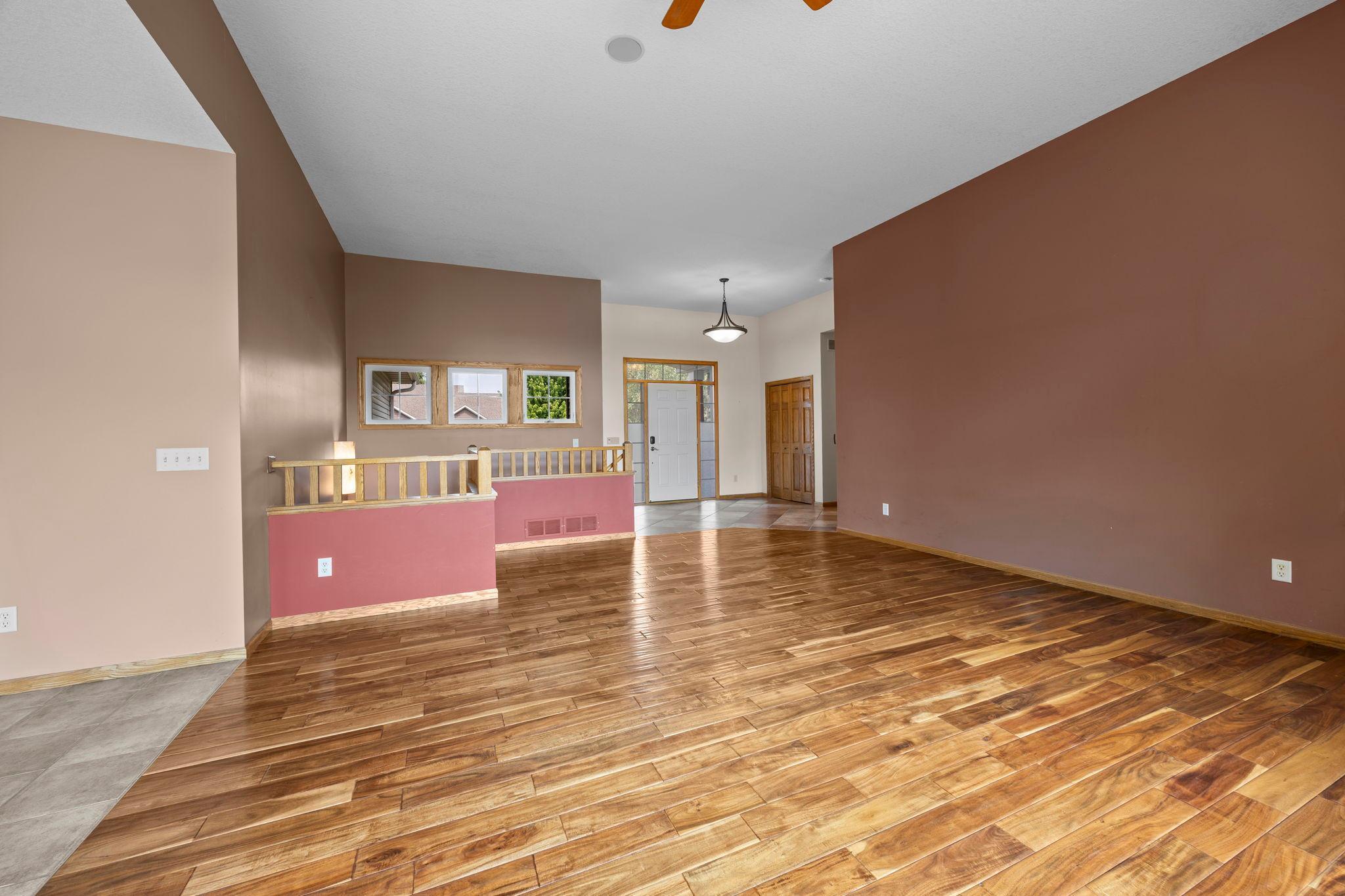 28-web-or-mls-19645 Camrose Way-84.jpg