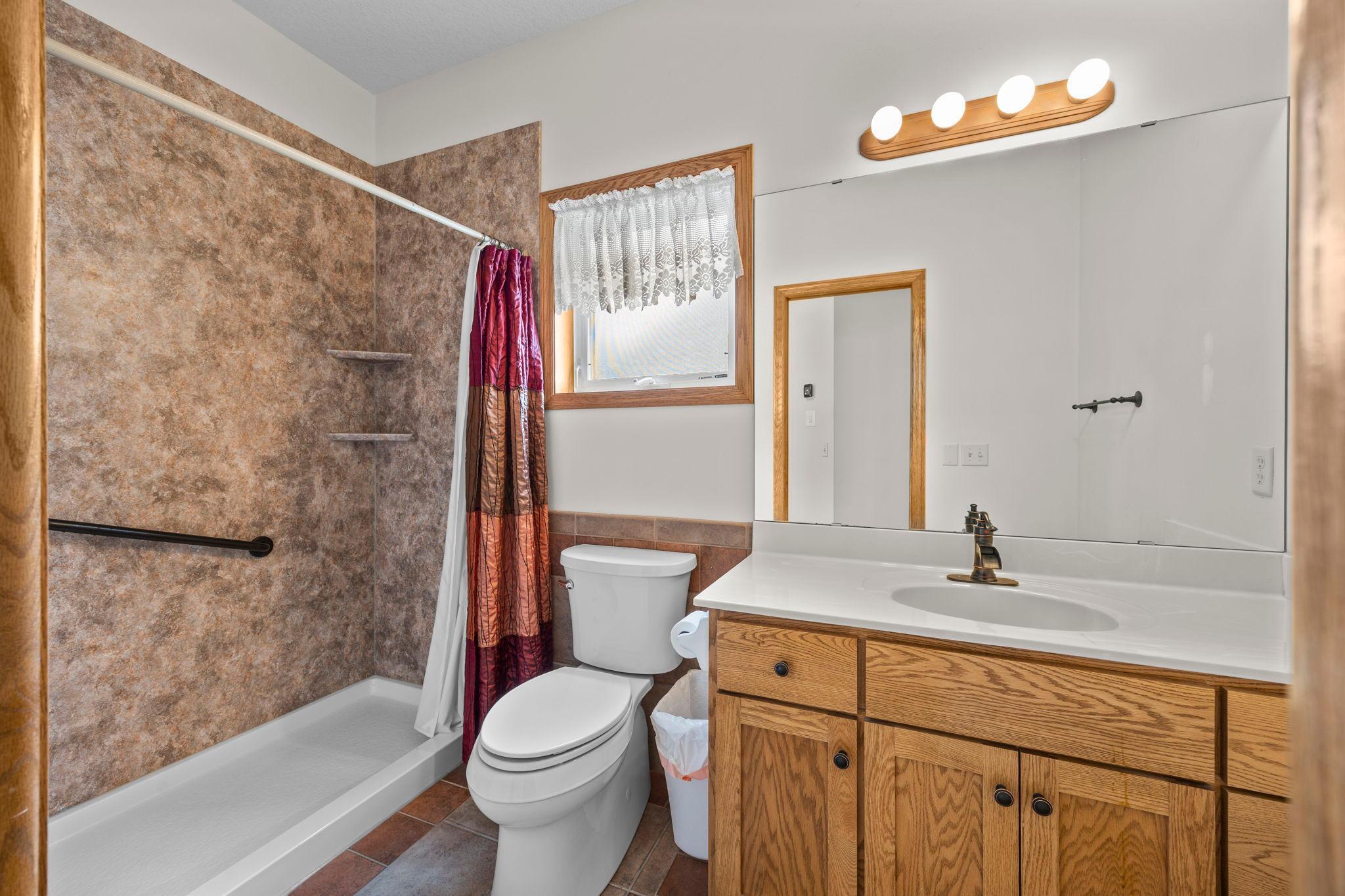 52-web-or-mls-19645 Camrose Way-34.jpg