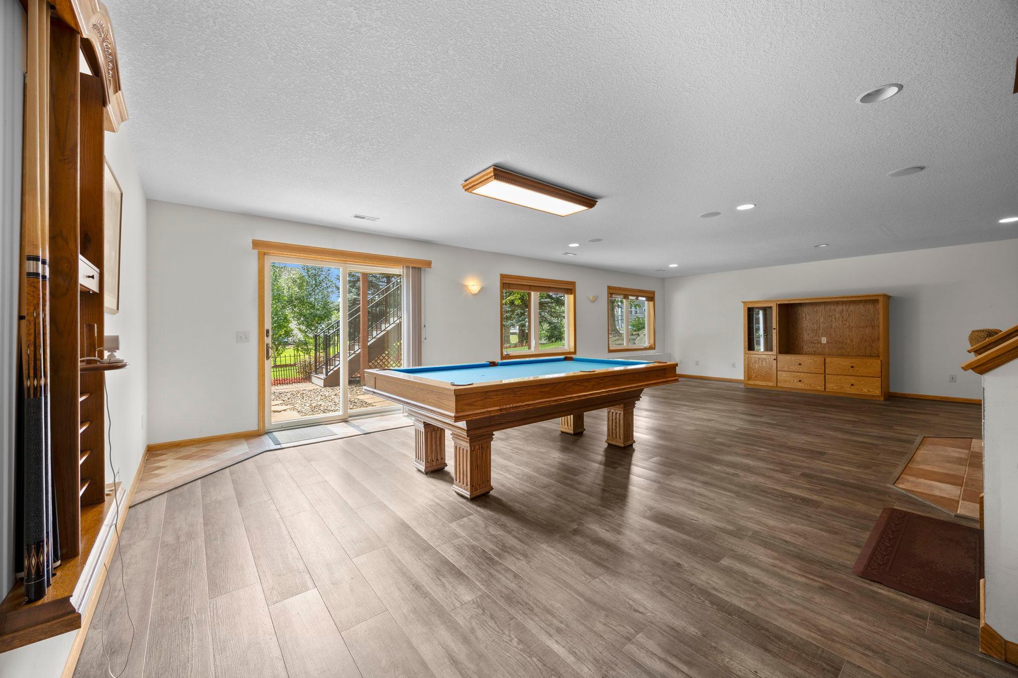 58-web-or-mls-19645 Camrose Way-184.jpg
