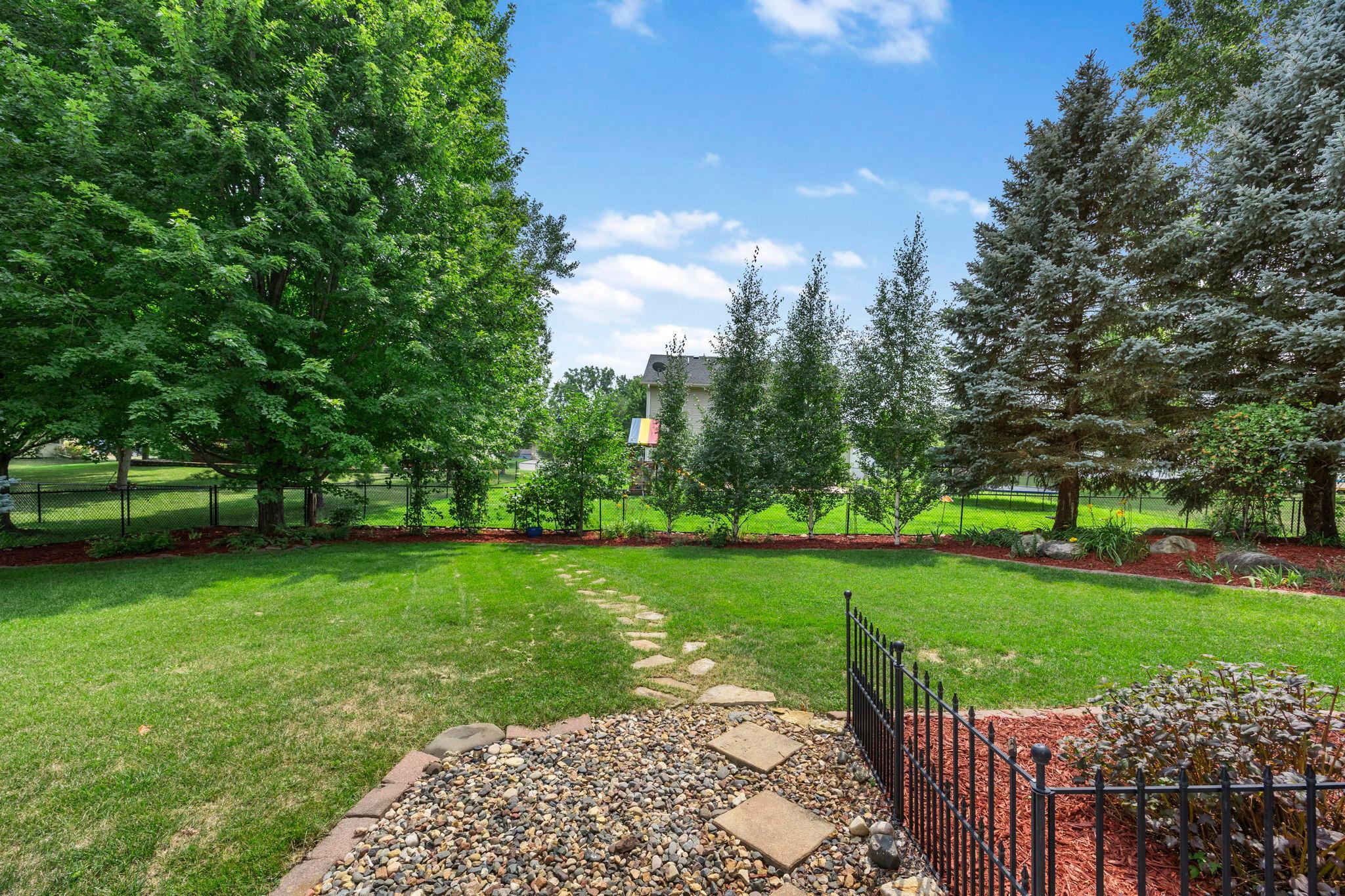 75-web-or-mls-19645 Camrose Way-334.jpg