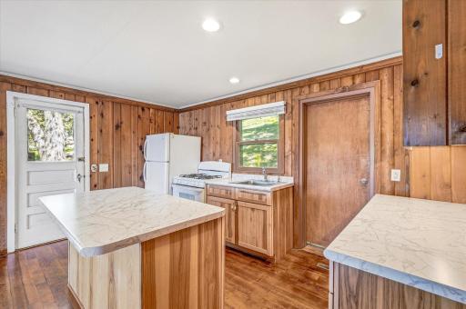 16266 109th Street NW, South Haven, MN 55382