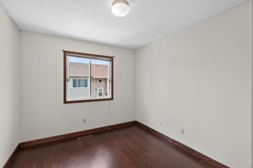 15894 Gooseberry Way, Apple Valley, MN 55124