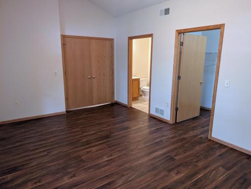 2203 Foxglove Way, Hudson, WI 54016